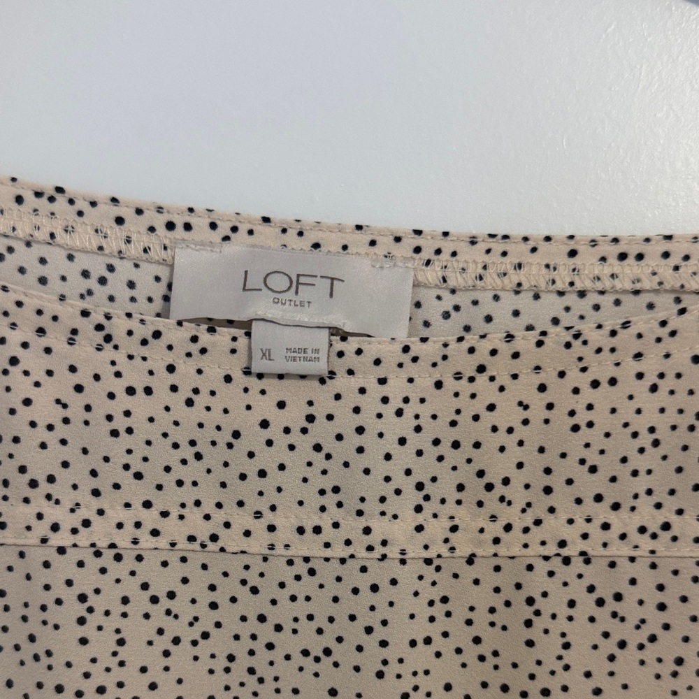 LOFT Cream and Black Patterned Blouse - Picture 2 of 3